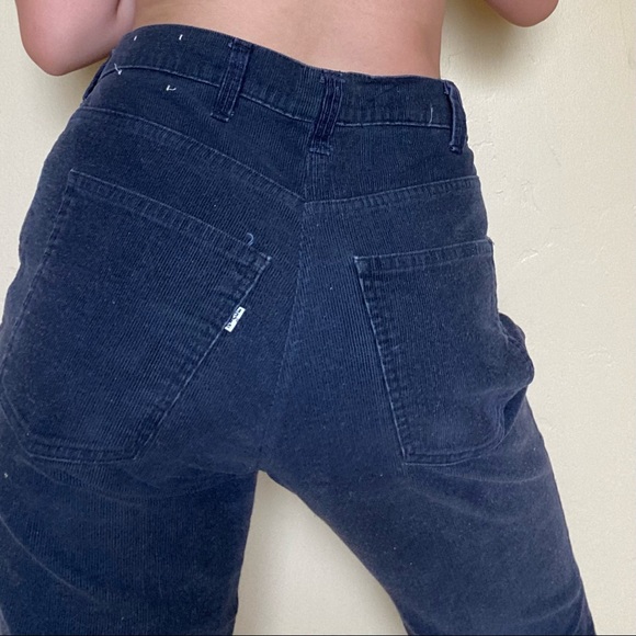 Vintage white tag corduroy Levi’s - Picture 2 of 4